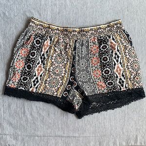 Flowy shorts M